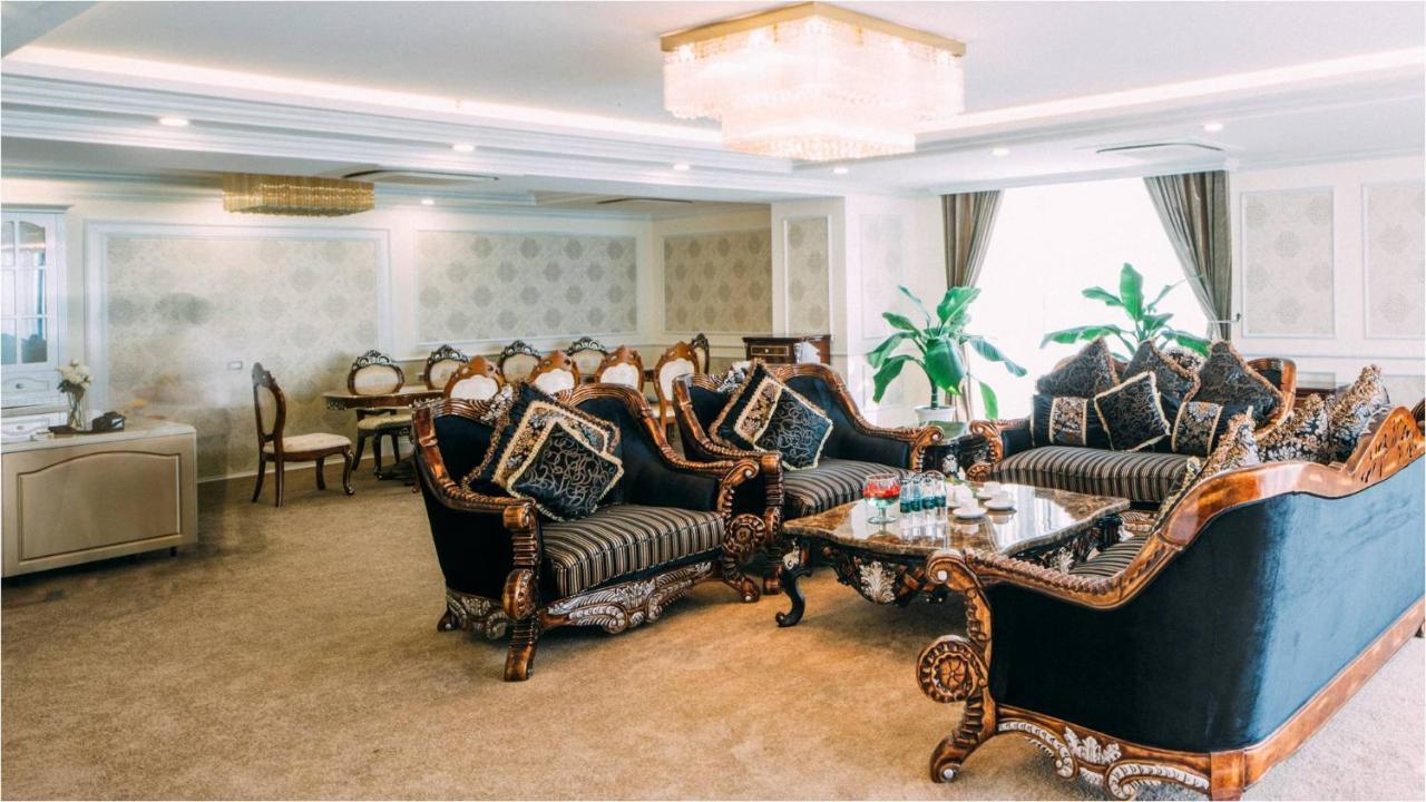 Muong Thanh Grand Quang Tri Hotel Bagian luar foto