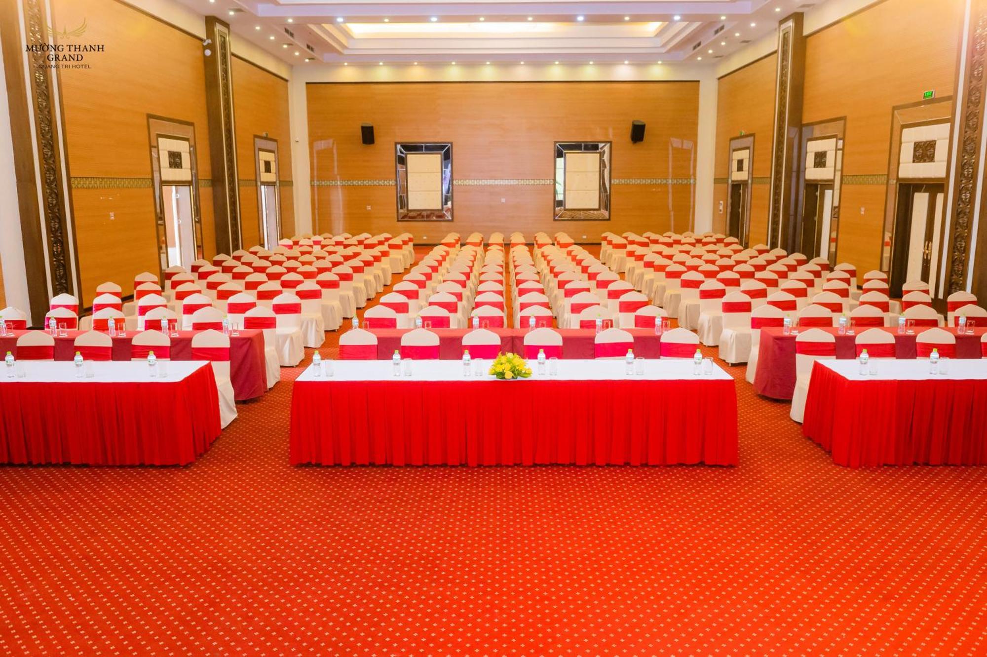 Muong Thanh Grand Quang Tri Hotel Bagian luar foto