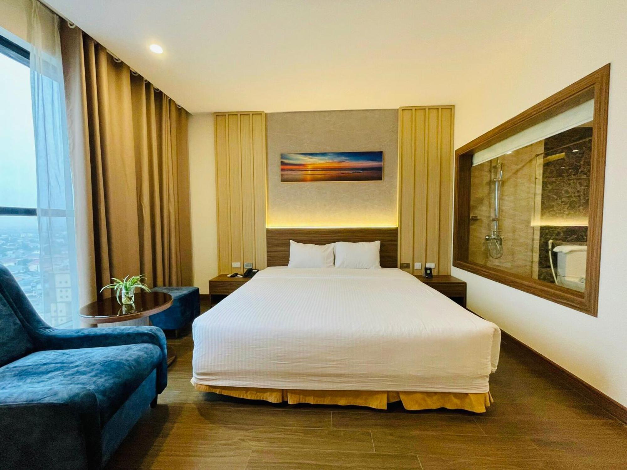 Muong Thanh Grand Quang Tri Hotel Bagian luar foto