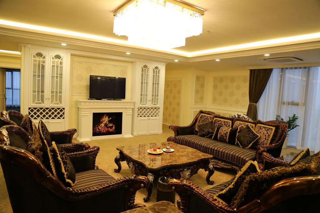 Muong Thanh Grand Quang Tri Hotel Bagian luar foto