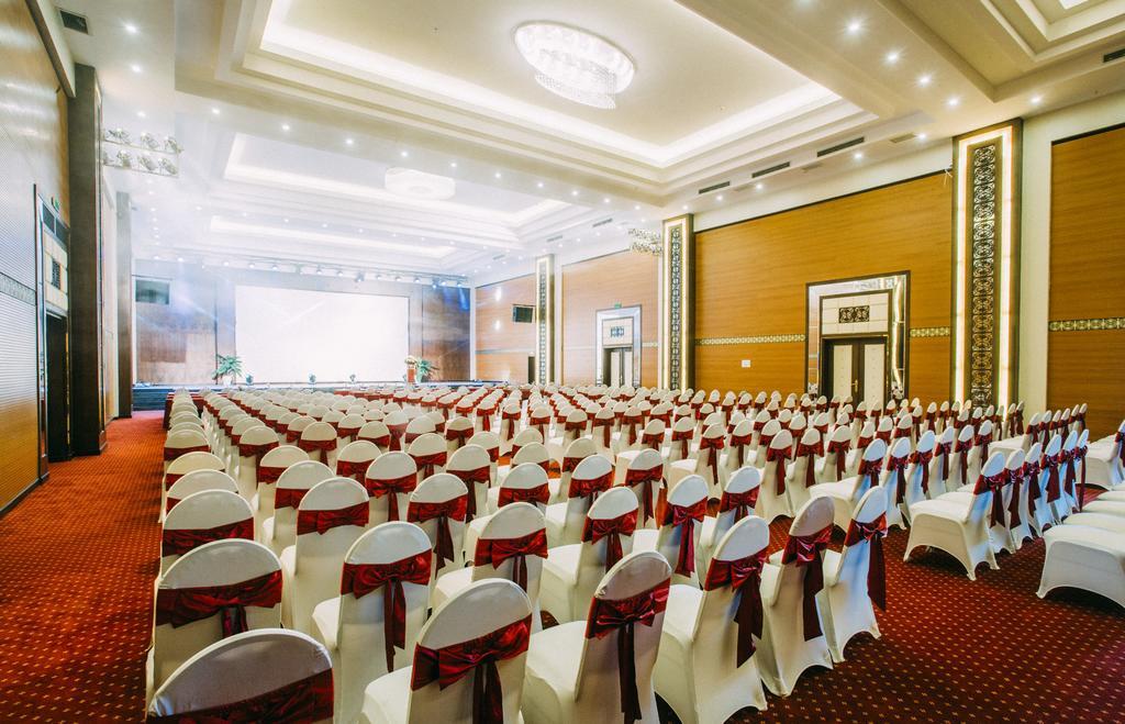 Muong Thanh Grand Quang Tri Hotel Bagian luar foto