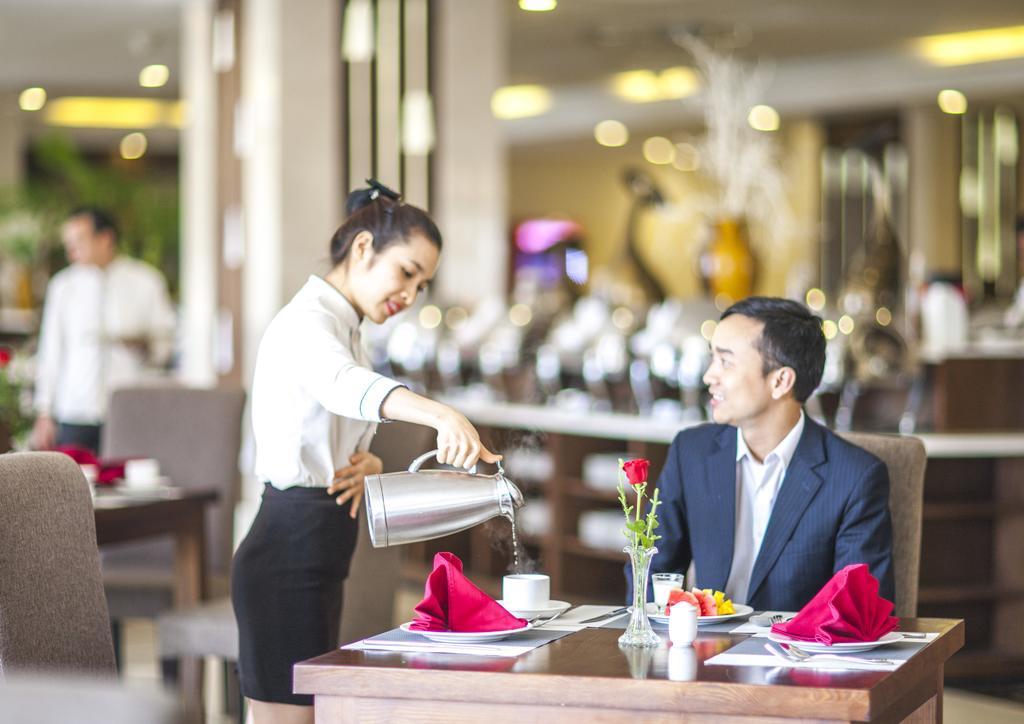Muong Thanh Grand Quang Tri Hotel Bagian luar foto